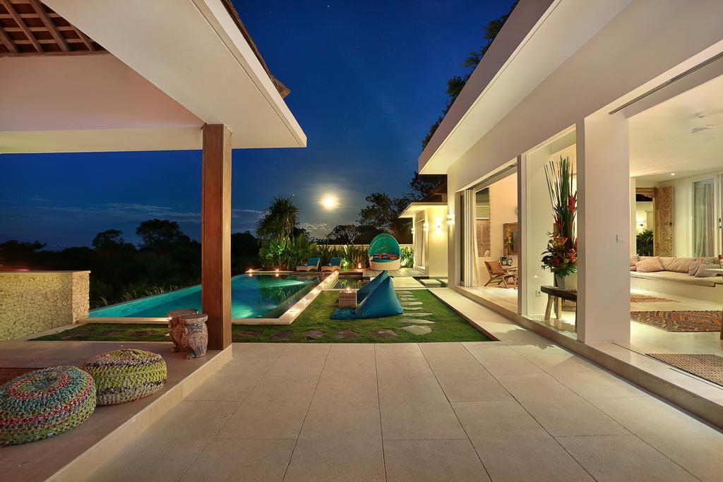 353 Degrees North Villa Nusa Lembongan  Ruang foto